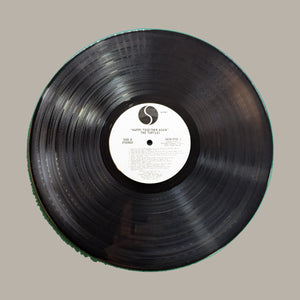 The Turtles — Happy Together Again: record SIDE D, complete rim and upright label; actual copy for sale
