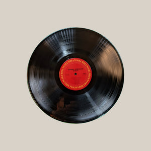 Barbra Streisand: Guilty, actual copy, vinyl label view 1
